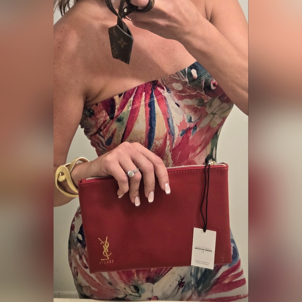 LAST DAYV SALE YSL Beauty New Cosmetics /Clutch Red - Picture 8 of 8